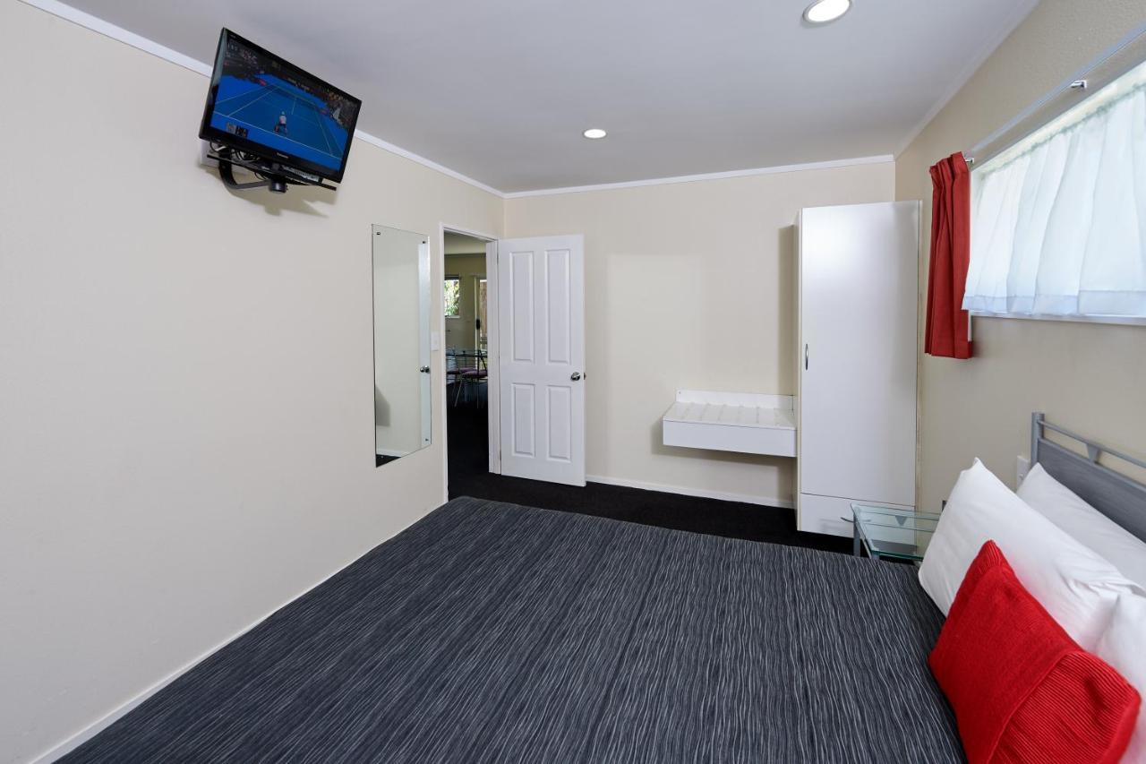 Livingston Motel Whakatane Exterior photo