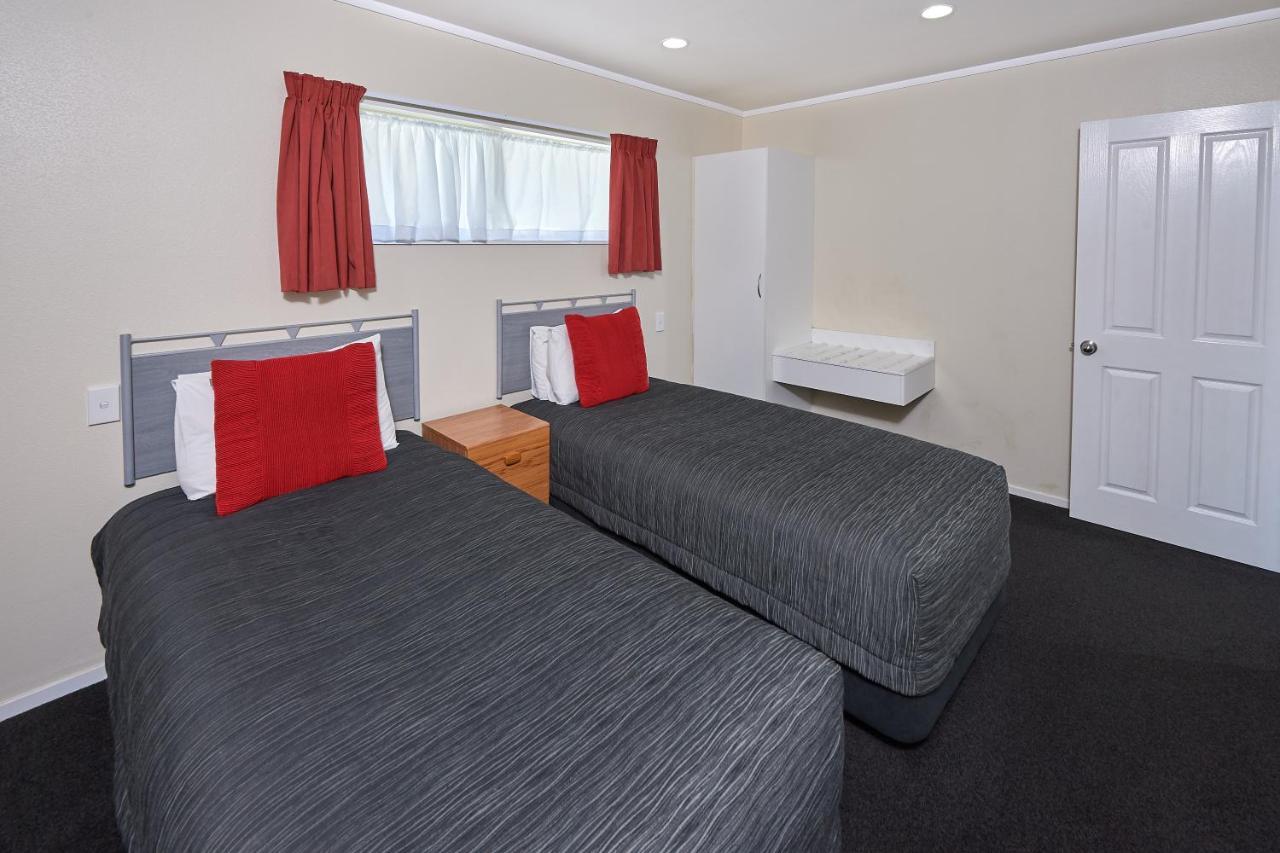 Livingston Motel Whakatane Exterior photo