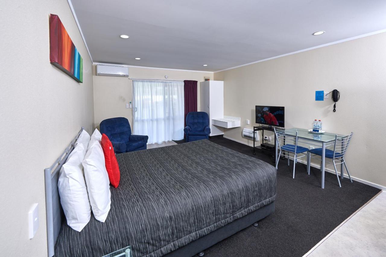 Livingston Motel Whakatane Exterior photo